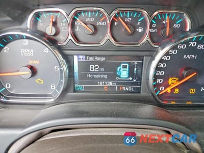 Zdjęcie 9 z 13 samochodu: 2020 CHEVROLET SUBURBAN K1500 LT VIN:1GNSKHKC0LR300069 - miniatura