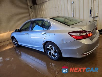 Drugie zdjęcie samochodu z przodu: 2017 HONDA ACCORD LX VIN:1HGCR2F30HA207897 - miniatura