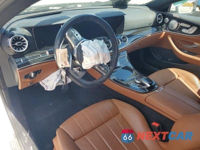 Zdjęcie 8 z 13 samochodu: 2019 MERCEDES-BENZ E 450 4MATIC VIN:WDD1J6JB7KF094663 - miniatura