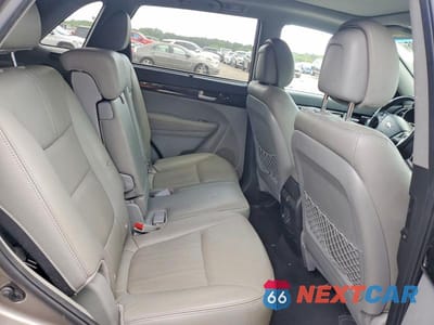 Zdjęcie 11 z 13 samochodu: 2015 KIA SORENTO SX VIN:5XYKW4A77FG580229 - miniatura