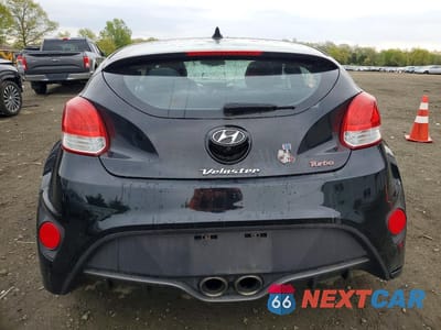 Zdjęcie 6 z 12 samochodu: 2015 HYUNDAI VELOSTER VIN:KMHTC6AEXFU223306 - miniatura