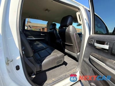 Zdjęcie 6 z 10 samochodu: 2014 TOYOTA TUNDRA CREWMAX SR5 VIN:5TFEY5F18EX167538 - miniatura