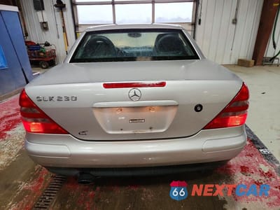 Zdjęcie 6 z 12 samochodu: 1999 MERCEDES-BENZ SLK 230 KOMPRESSOR VIN:WDBKK47F8XF113964 - miniatura