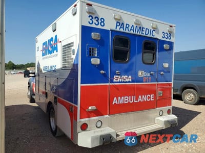 Drugie zdjęcie samochodu z przodu: 2016 FORD F450 SD AMBULANCE VIN:1FD0X4GT9GEC72719 - miniatura