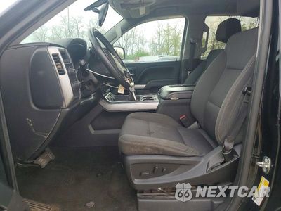 Zdjęcie 7 z 12 samochodu: 2018 CHEVROLET SILVERADO K1500 LT VIN:3GCUKREC2JG417751 - miniatura