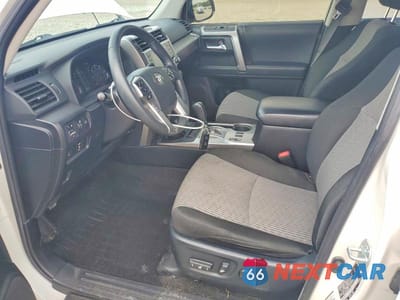 Zdjęcie 7 z 13 samochodu: 2021 TOYOTA 4RUNNER SR5 VIN:JTEMU5JR1M5928517 - miniatura