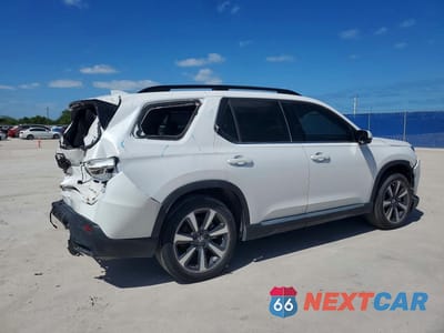 Trzecie zdjęcie samochodu z tyłu: 2024 HONDA PILOT TOURING VIN:5FNYG1H72RB023817 - miniatura