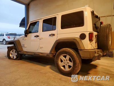 Drugie zdjęcie samochodu z przodu: 2014 JEEP WRANGLER UNLIMITED SPORT VIN:1C4BJWDG2EL126835 - miniatura