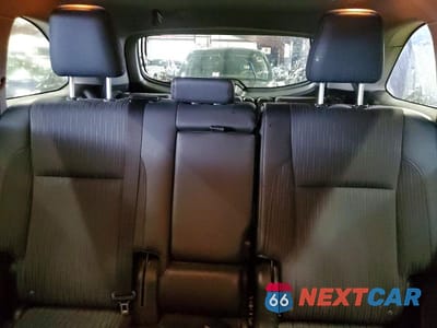 Zdjęcie 10 z 13 samochodu: 2014 TOYOTA HIGHLANDER LE PLUS VIN:5TDBKRFH8ES023860 - miniatura
