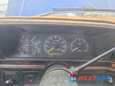 Zdjęcie 9 z 12 samochodu: 1987 FORD F150 FLATBED TRUCK VIN:1FTEF14H4HKA46876 - miniatura