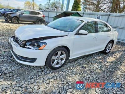 2015 VOLKSWAGEN PASSAT SE 1VWBV7A38FC045476 - główne zdjęcie licytacji z USA - miniatura