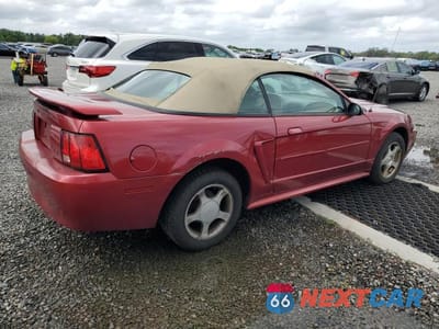 Trzecie zdjęcie samochodu z tyłu: 2003 FORD MUSTANG V6 COUPE VIN:1FAFP44463F450057 - miniatura