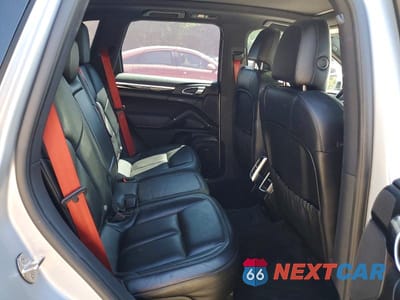 Zdjęcie 11 z 13 samochodu: 2017 PORSCHE CAYENNE SE HYBRID PLATINUM VIN:WP1AE2A25HLA69020 - miniatura