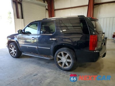 Drugie zdjęcie samochodu z przodu: 2008 CADILLAC ESCALADE LUXURY VIN:1GYFK63848R116537 - miniatura