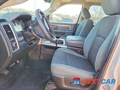 Zdjęcie 7 z 12 samochodu: 2015 RAM 1500 SLT VIN:1C6RR7TM0FS748370 - miniatura