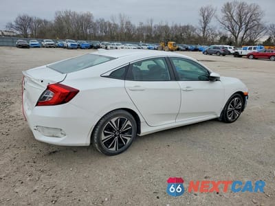 Trzecie zdjęcie samochodu z tyłu: 2017 HONDA CIVIC EX VIN:19XFC1E32HE031845 - miniatura