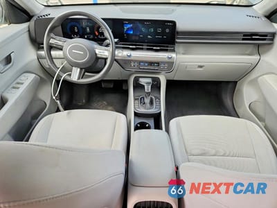 Zdjęcie 8 z 13 samochodu: 2024 HYUNDAI KONA SEL VIN:KM8HBCAB8RU078087 - miniatura