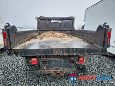 Zdjęcie 6 z 13 samochodu: 2018 RAM 3500 DUMP TRUCK VIN:3C7WRTBJ5JG114308 - miniatura