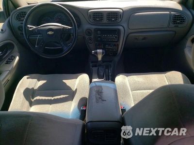 Zdjęcie 8 z 12 samochodu: 2005 CHEVROLET TRAILBLAZER VIN:1GNDT13SX52336852 - miniatura