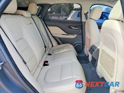 Zdjęcie 11 z 12 samochodu: 2017 JAGUAR F-PACE PRESTIGE VIN:SADCK2BV1HA080690 - miniatura