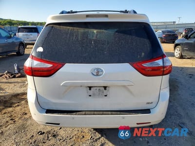 Zdjęcie 6 z 14 samochodu: 2015 TOYOTA SIENNA XLE PREMIUM 8-PASSENGER VIN:5TDYK3DCXFS623425 - miniatura