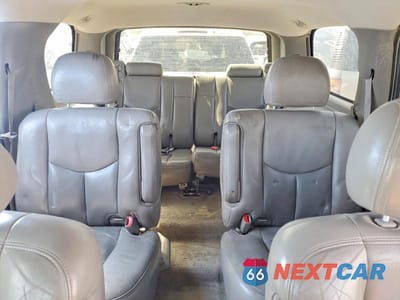 Zdjęcie 10 z 14 samochodu: 2004 GMC YUKON DENALI VIN:1GKEK63U34J267056 - miniatura
