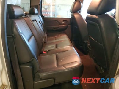 Zdjęcie 10 z 12 samochodu: 2013 CHEVROLET SILVERADO K1500 LTZ VIN:3GCPKTE70DG306424 - miniatura