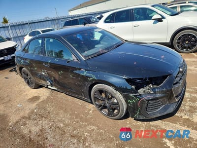Czwarte zdjęcie samochodu z boku: 2025 AUDI A3 PROGRESSIV VIN:WAULUCGY2SA106748 - miniatura