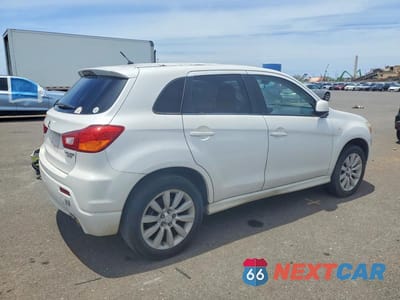 Trzecie zdjęcie samochodu z tyłu: 2011 MITSUBISHI OUTLANDER SPORT SE VIN:JA4AP4AUXBZ007734 - miniatura
