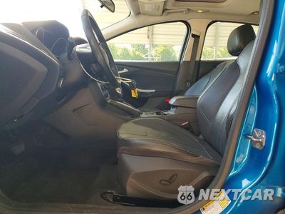 Zdjęcie 7 z 12 samochodu: 2013 FORD FOCUS SE VIN:1FADP3F22DL198601 - miniatura