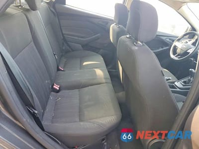 Zdjęcie 10 z 12 samochodu: 2016 FORD FOCUS S VIN:1FADP3E26GL224011 - miniatura