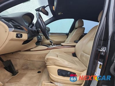 Zdjęcie 7 z 13 samochodu: 2009 BMW X6 XDRIVE35I VIN:5UXFG43519L222335 - miniatura