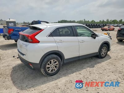 Trzecie zdjęcie samochodu z tyłu: 2019 MITSUBISHI ECLIPSE CROSS ES VIN:JA4AS3AA0KZ019048 - miniatura