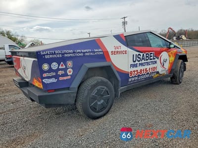 Trzecie zdjęcie samochodu z tyłu: 2024 TESLA CYBERTRUCK VIN:7G2CEHED0RA049734 - miniatura