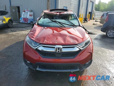Piąte zdjęcie samochodu w środku: 2019 HONDA CR-V EX VIN:5J6RW1H50KL004928 - miniatura