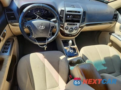 Zdjęcie 8 z 11 samochodu: 2012 HYUNDAI SANTA FE GLS VIN:5XYZGDAB1CG129969 - miniatura