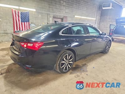 Trzecie zdjęcie samochodu z tyłu: 2018 CHEVROLET MALIBU LT VIN:1G1ZD5ST6JF115192 - miniatura