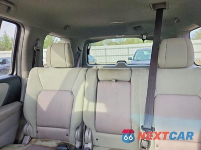 Zdjęcie 10 z 12 samochodu: 2015 HONDA PILOT SE VIN:5FNYF4H30FB050396 - miniatura