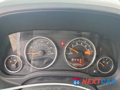 Zdjęcie 9 z 12 samochodu: 2014 JEEP COMPASS LATITUDE VIN:1C4NJDEB7ED886595 - miniatura