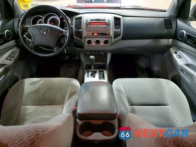 Zdjęcie 8 z 12 samochodu: 2011 TOYOTA TACOMA DOUBLE CAB LONG BED VIN:3TMMU4FN2BM030035 - miniatura