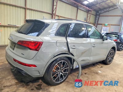 Trzecie zdjęcie samochodu z tyłu: 2021 AUDI Q5 TECHNIK VIN:WA1FAAFY8M2072112 - miniatura