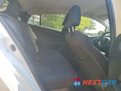 Zdjęcie 10 z 12 samochodu: 2020 TOYOTA PRIUS LE VIN:JTDKARFU5L3114633 - miniatura