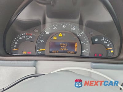 Zdjęcie 9 z 12 samochodu: 2004 MERCEDES-BENZ C 240 4MATIC VIN:WDBRF81J14F553835 - miniatura