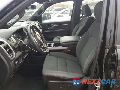 Zdjęcie 7 z 12 samochodu: 2023 RAM 1500 BIG HORN VIN:1C6SRFFT7PN651651 - miniatura