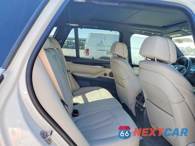 Zdjęcie 11 z 13 samochodu: 2017 BMW X5 XDR40E VIN:5UXKT0C33H0V95300 - miniatura