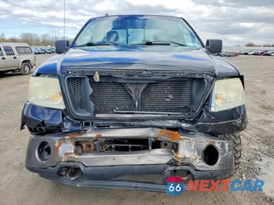 Piąte zdjęcie samochodu w środku: 2006 FORD F150 VIN:1FTPX14576FB78225 - miniatura