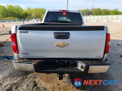 Zdjęcie 6 z 13 samochodu: 2011 CHEVROLET SILVERADO K1500 LTZ VIN:1GCRKTE37BZ206128 - miniatura