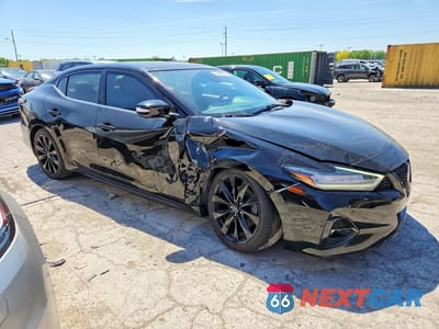 Czwarte zdjęcie samochodu z boku: 2023 NISSAN MAXIMA SR VIN:1N4AA6EV5PC508603 - miniatura