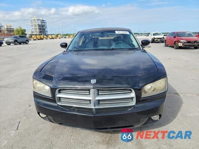 Piąte zdjęcie samochodu w środku: 2010 DODGE CHARGER SXT VIN:2B3CA3CV1AH245925 - miniatura