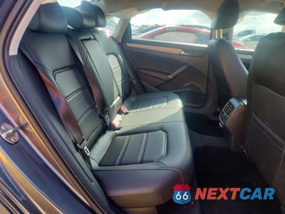 Zdjęcie 10 z 12 samochodu: 2021 VOLKSWAGEN PASSAT SE VIN:1VWSA7A33MC014189 - miniatura